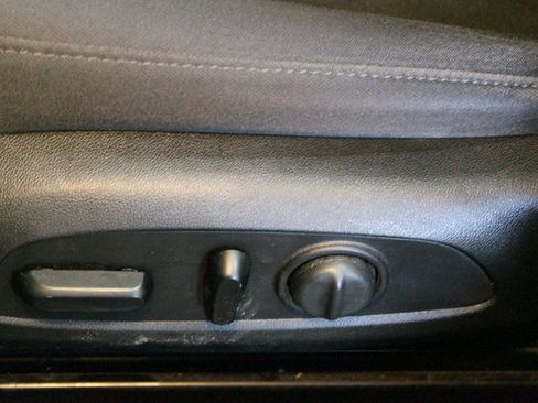 Used 2017 Chevrolet Malibu LS image 18