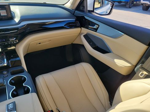 Used 2022 Acura MDX FWD w/ Technology Package image 16