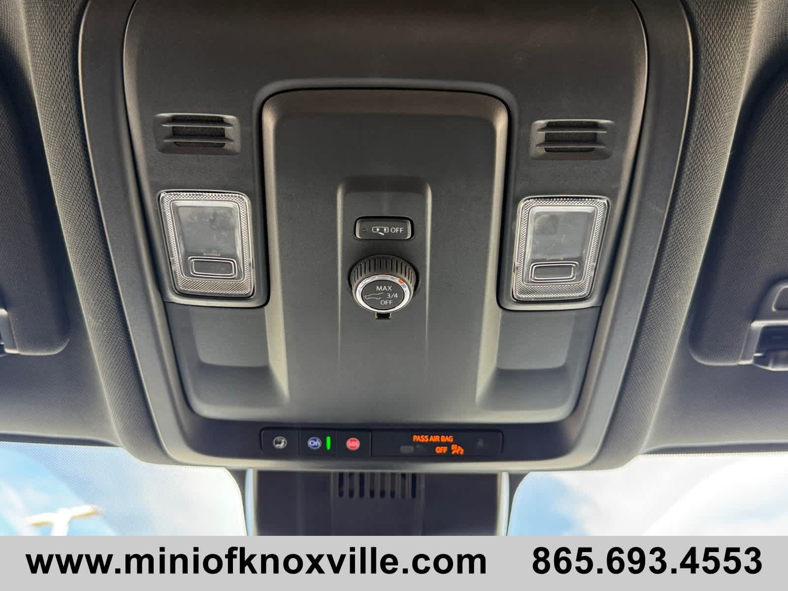 Used 2025 Chevrolet Tahoe LT RWD image 29