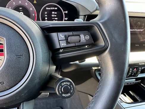 Certified 2024 Porsche Cayenne Coupe AWD/4WD image 25