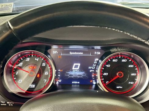 Used 2023 Dodge Charger SXT image 14