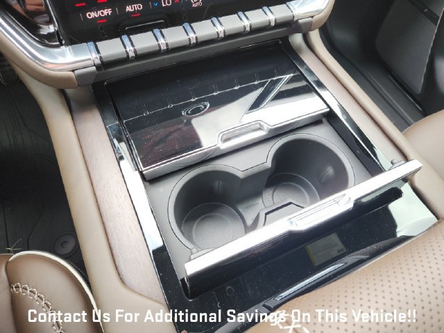 New 2027 GMC Yukon Denali Ultimate w/ LPO, Floor Liner Package AWD/4WD image 15