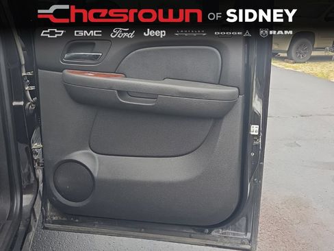 Used 2011 Chevrolet Silverado 1500 LTZ w/ LTZ Plus Package RWD image 16