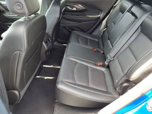 Certified 2024 GMC Terrain SLT AWD/4WD image 7