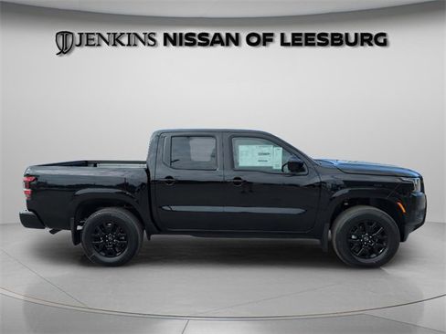 New 2026 Nissan Frontier SV w/ SV Convenience Package image 3