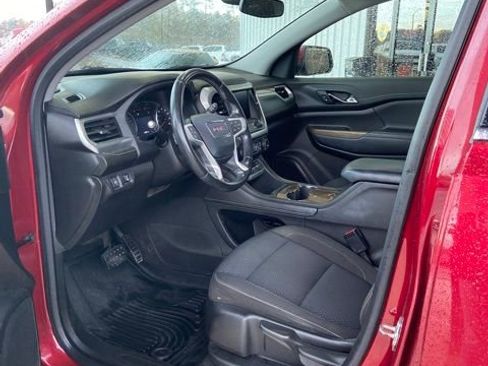 Used 2020 GMC Acadia SLE image 19