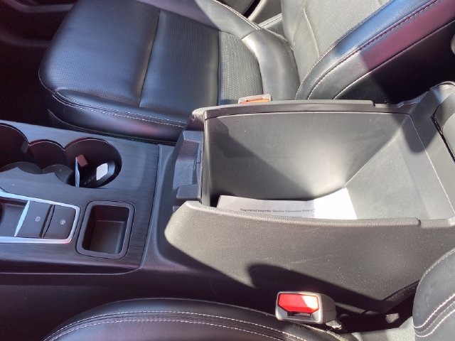 Used 2024 Ford Escape Platinum AWD/4WD image 15