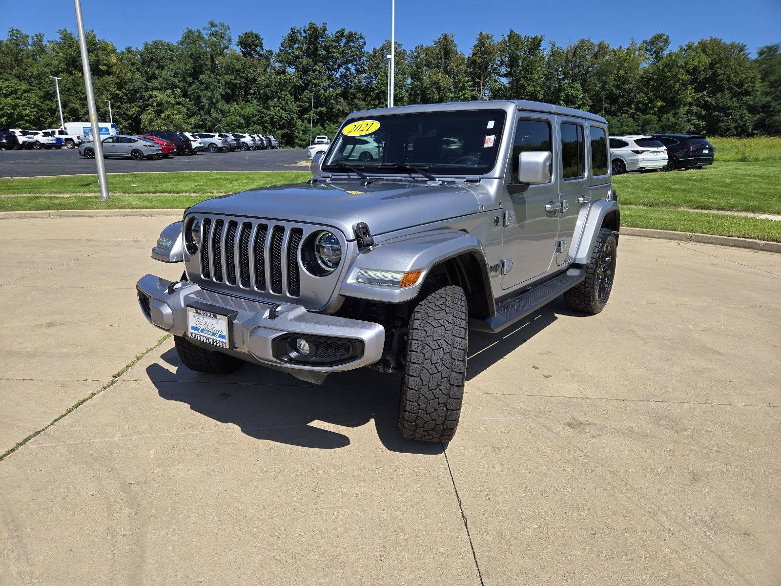 Used 2021 Jeep Wrangler Unlimited Sahara AWD/4WD image 4