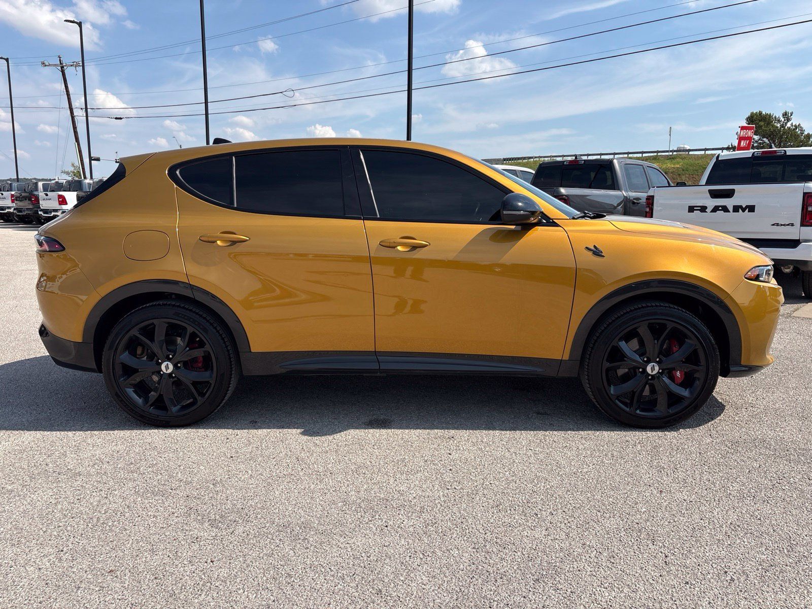 Used 2024 Dodge Hornet R/T AWD/4WD image 7