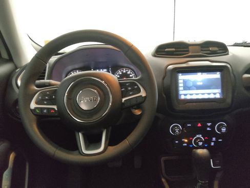 Used 2021 Jeep Renegade Sport w/ Sport Appearance Group FWD image 22