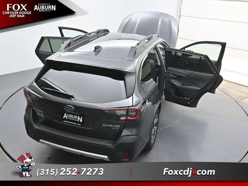 Used 2020 Subaru Outback Limited XT AWD/4WD image 40