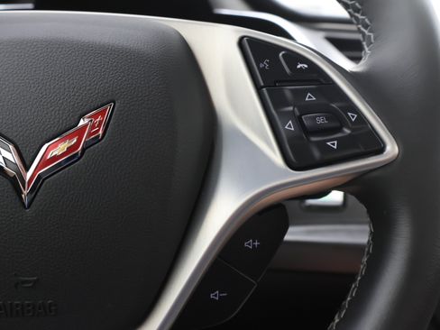 Used 2019 Chevrolet Corvette Stingray Coupe w/ Carbon Flash Badge Package RWD image 13