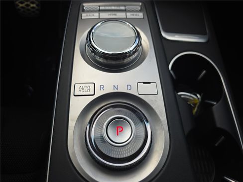 Used 2023 Genesis GV70 2.5T w/ Sport Prestige Package AWD/4WD image 19