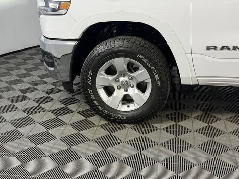 Used 2025 RAM 1500 Big Horn AWD/4WD image 11