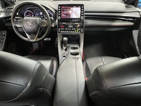 Used 2020 Toyota Avalon TRD image 12