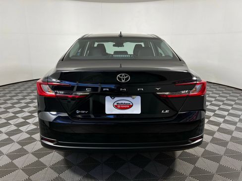 Certified 2025 Toyota Camry LE FWD image 6