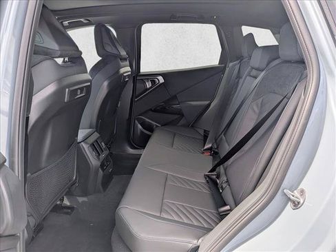 New 2026 BMW X3 xDrive30i w/ Premium Package AWD/4WD image 16