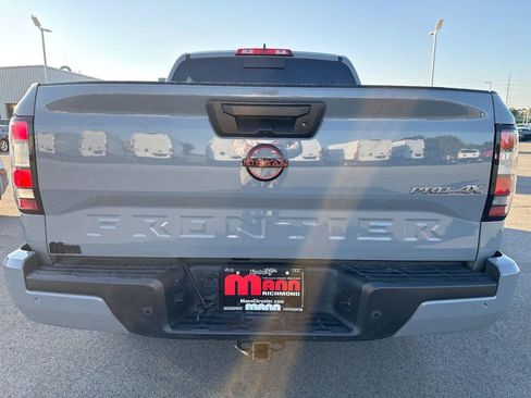 Used 2023 Nissan Frontier PRO-4X w/ Pro Convenience Package image 6