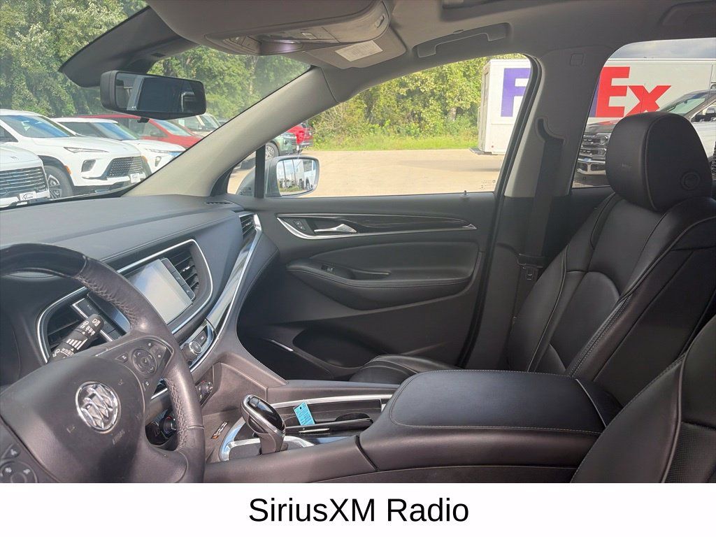 Used 2019 Buick Enclave Avenir w/ Avenir Technology Package AWD/4WD image 17