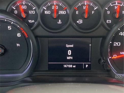 Used 2021 Chevrolet Silverado 2500 W/T w/ WT Convenience Package image 25