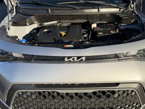 Used 2023 Kia Soul LX image 26