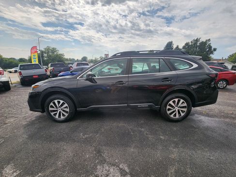 Used 2021 Subaru Outback image 4