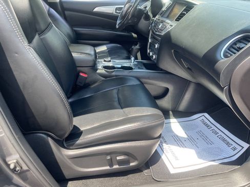 Used 2017 Nissan Pathfinder SL w/ SL Premium Package AWD/4WD image 35