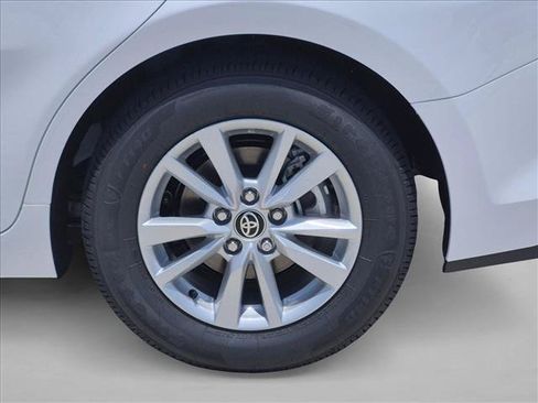 New 2026 Toyota Camry LE FWD image 9