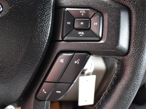 Used 2015 Ford F150 XLT w/ Equipment Group 302A Luxury AWD/4WD image 21