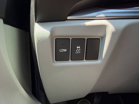 Used 2014 Acura MDX SH-AWD w/ Technology Package image 17