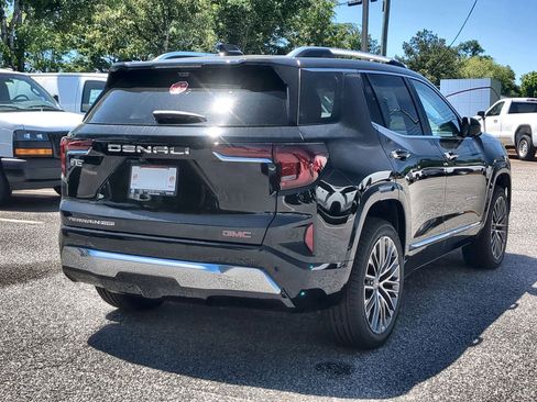 Used 2026 GMC Terrain Denali AWD/4WD image 8