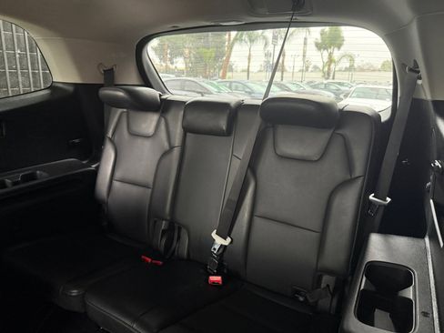 Used 2021 Kia Telluride S image 15