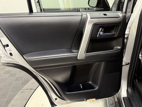 Used 2021 Toyota 4Runner SR5 image 24