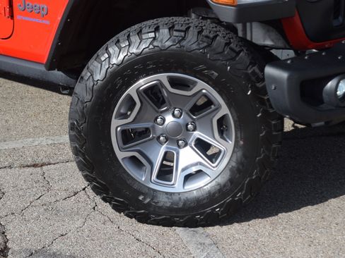 Used 2023 Jeep Wrangler Unlimited Rubicon 4xe w/ Steel Bumper Group image 29