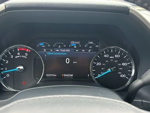 Certified 2022 Ford F350 Lariat w/ Lariat Ultimate Package AWD/4WD image 26