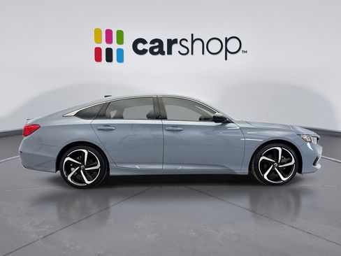 Used 2022 Honda Accord Sport image 6