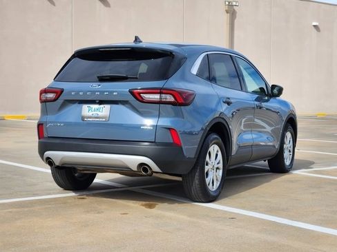 Used 2023 Ford Escape Active image 5