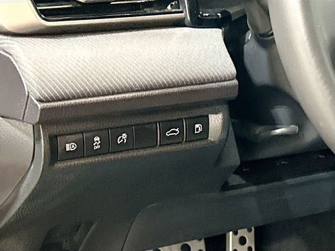 Used 2025 Toyota Camry SE w/ Multimedia Upgrade Package FWD image 8