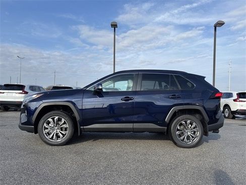 Used 2025 Toyota RAV4 XLE Premium image 2