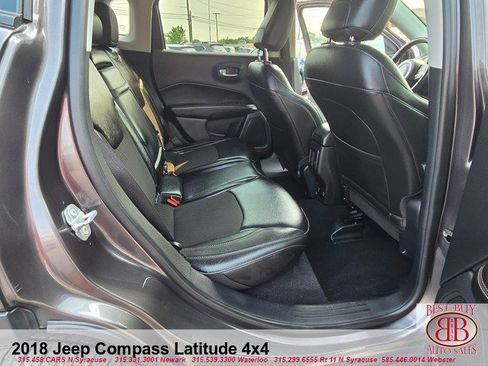 Used 2018 Jeep Compass Latitude w/ Popular Equipment Group AWD/4WD image 13