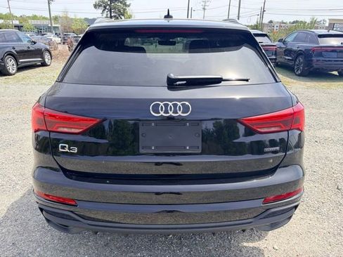 Certified 2025 Audi Q3 2.0T Premium w/ Convenience Package AWD/4WD image 4