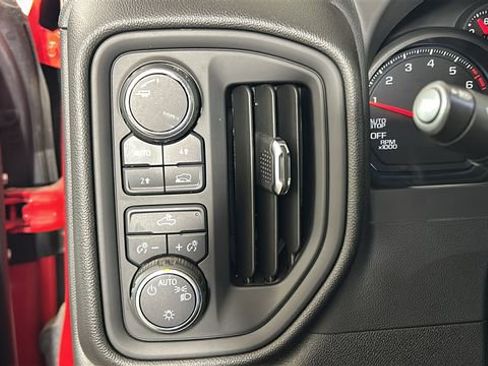 Used 2024 Chevrolet Silverado 1500 Custom AWD/4WD image 19