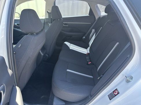 Used 2022 Hyundai Sonata SEL FWD image 7