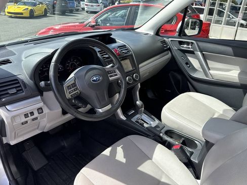 Used 2014 Subaru Forester 2.5i Touring AWD/4WD image 35