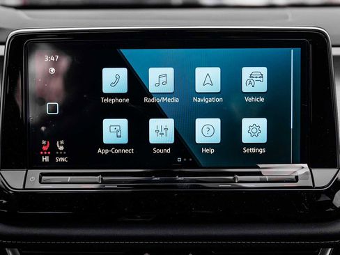 New 2026 Volkswagen Atlas Cross Sport SE image 32