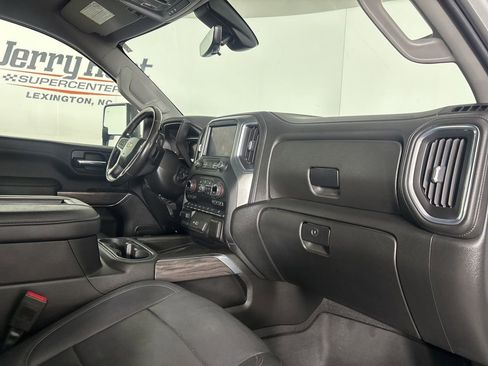 Used 2021 Chevrolet Silverado 2500 LTZ w/ LTZ Premium Package AWD/4WD image 28