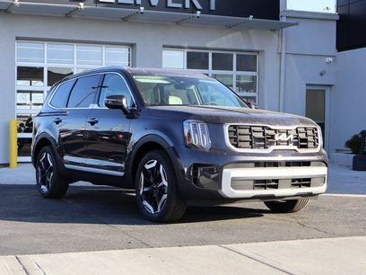 New 2025 Kia Telluride S