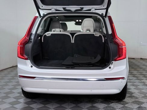 Used 2023 Volvo XC90 B6 Plus AWD/4WD image 6