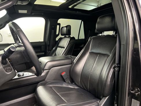 Certified 2020 Ford Expedition XLT w/ Equipment Group 202A AWD/4WD image 26