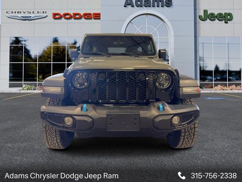 Used 2023 Jeep Wrangler Unlimited w/ Cold Weather Group image 2